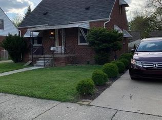 3324 Walnut St, Dearborn, MI 48124