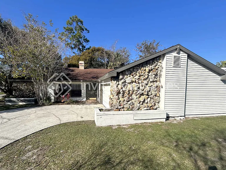 757 Fortuna Dr — Photo 1