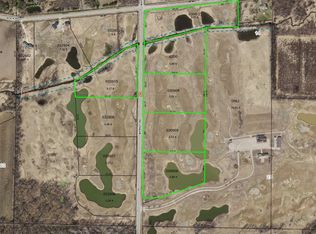 Market Rd #7, Hortonville, WI 54944