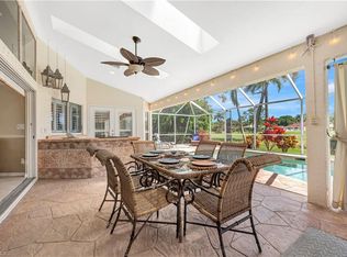 201 Muirfield Cir, Naples, FL 34113