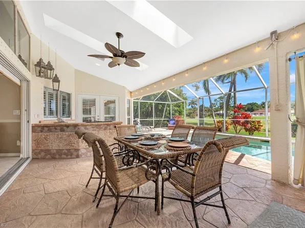 201 Muirfield CIR, NAPLES, FL 34113
