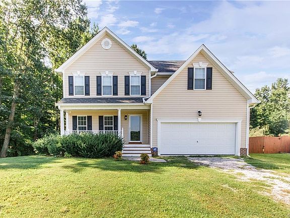 2nd image of 7817 Wind Rock Ln