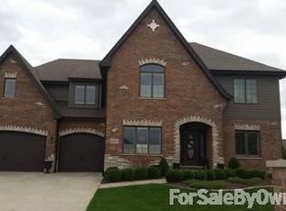 670 Edgewater Ct, New Lenox, IL 60451