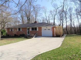29 Brentwood Dr, Newark, OH 43055
