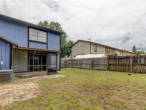 4th image of 14123 Village Terrace Dr