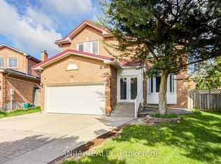 90 Olivewood Dr, Markham, ON L3S3E2