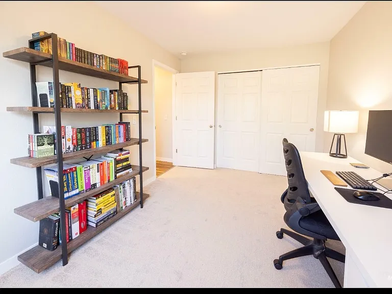 3311 N Lakeharbor Ln #206 — Photo 12