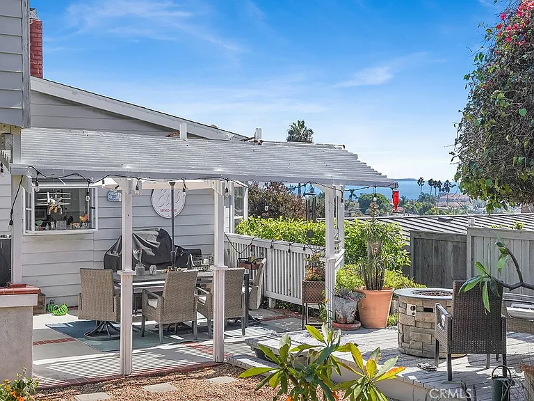 33841 Golden Lantern St — Photo 12