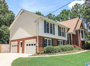 308 Forest Hills Ln, Alabaster, AL 35007