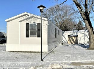 825 Audrey Ave, Chicago Heights, IL
