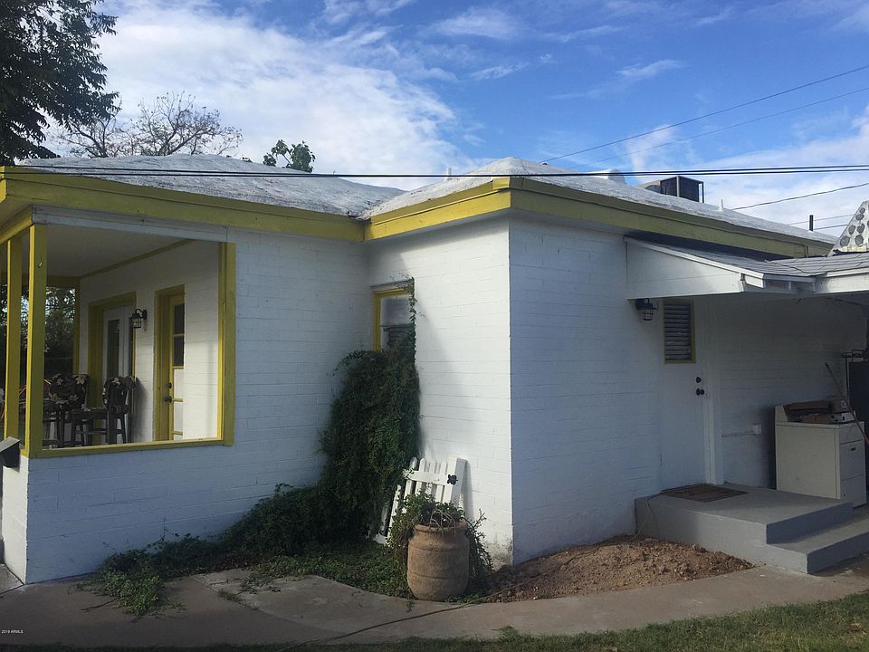 1st image of 234 N Center St