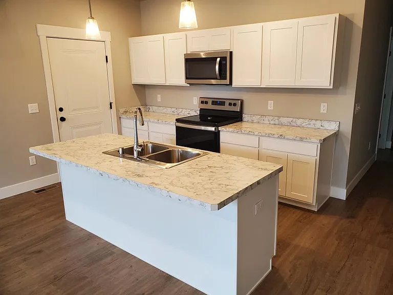 6138 Elysian Rd — Photo 3