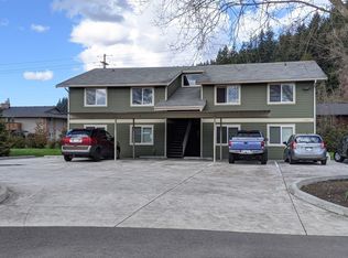 15921 52nd St E APT C, Sumner, WA 98390