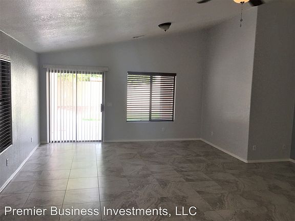 5th image of 1752 E Arabian Dr