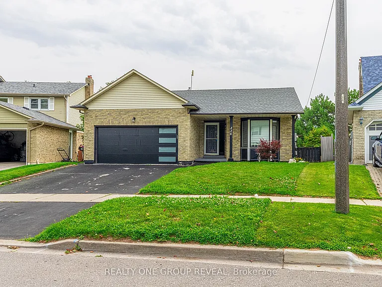 326 Prince Of Wales Dr — Photo 1