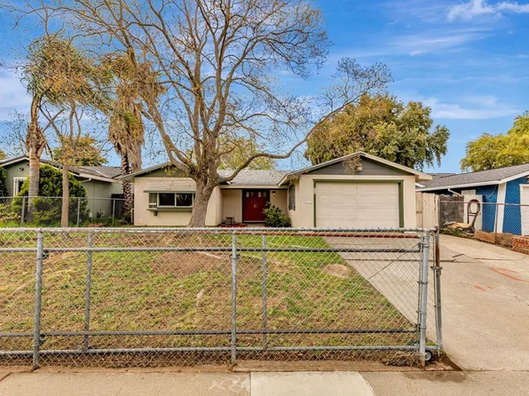 4753 Oakhollow Dr, Sacramento, CA 95842