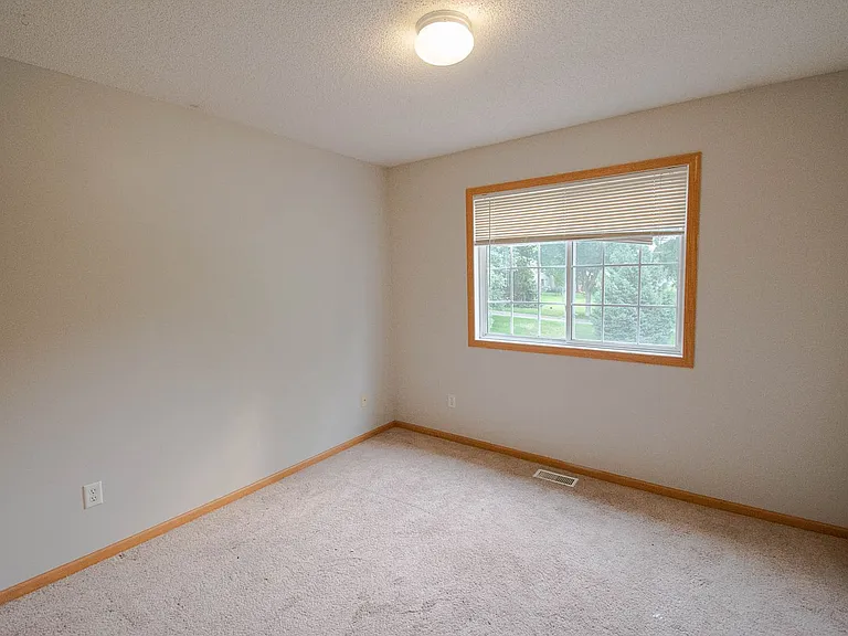 2827 Agate Pl NW — Photo 10