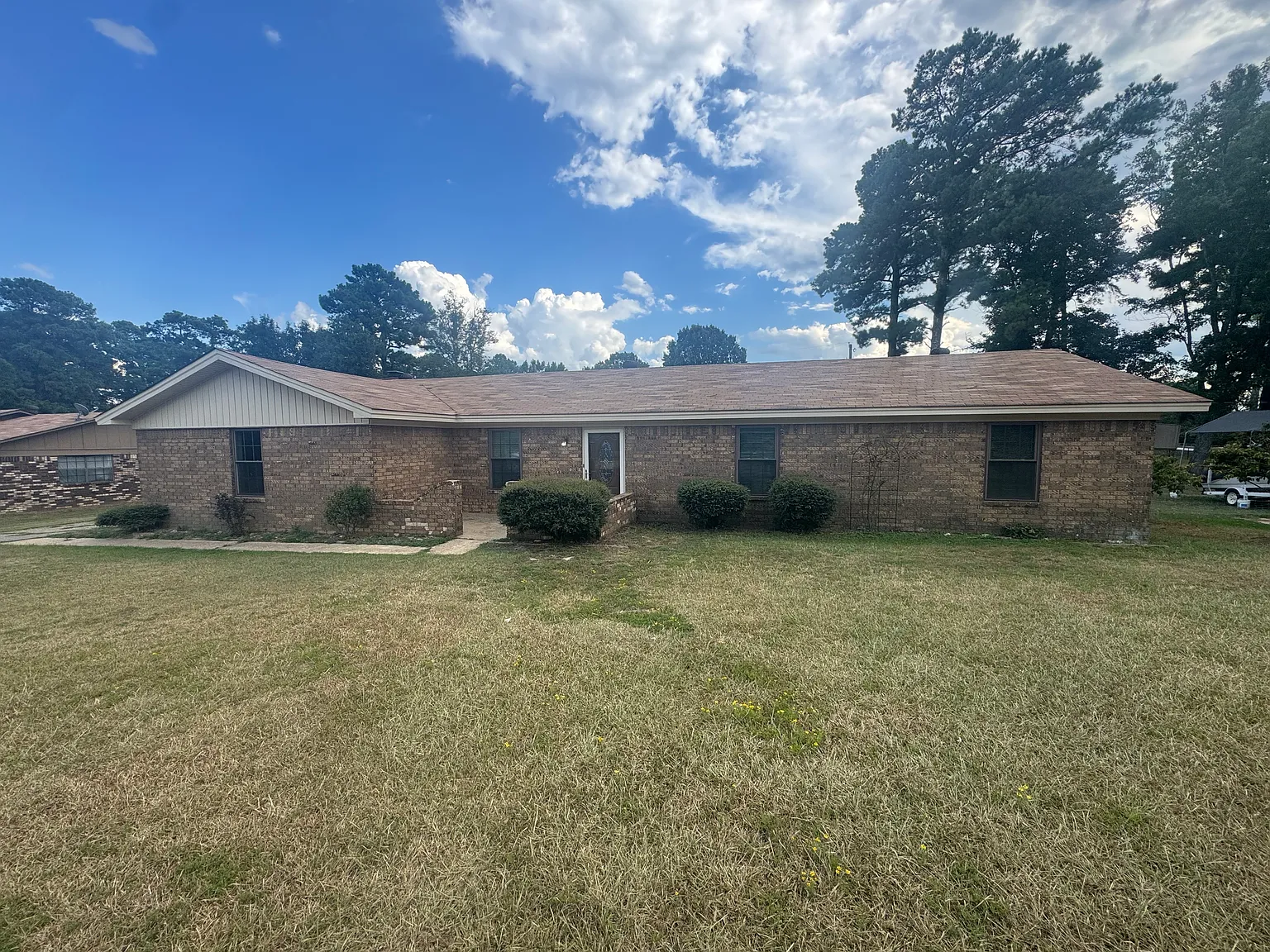 3 bed, 1624 sqft, $1,675 — Photo 1