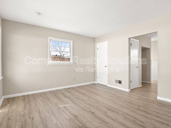 3rd image of 750 Mark Twain Dr