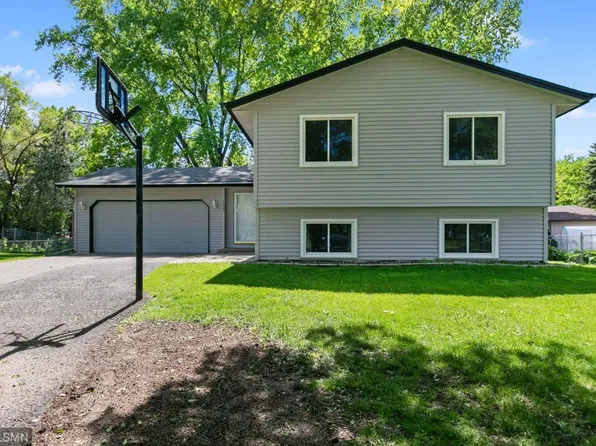 7523 Humboldt Cir N, Brooklyn Park, MN 55444