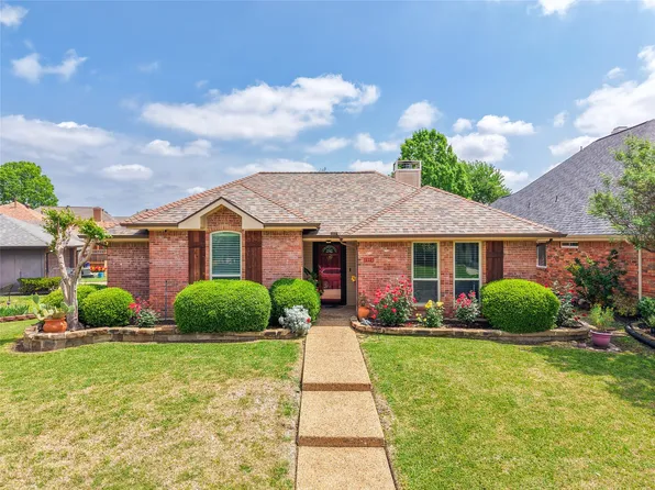 1515 Brighton Dr, Carrollton, TX 75007