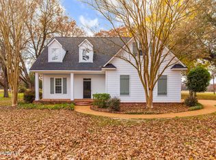 875 Robinson Rd, Canton, MS 39046