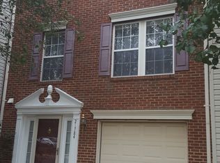 21784 Mornington Crescent Ter, Sterling, VA 20166