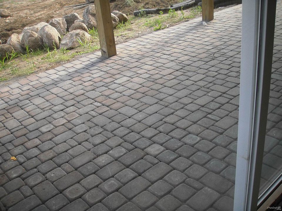 Mann brick paver patio