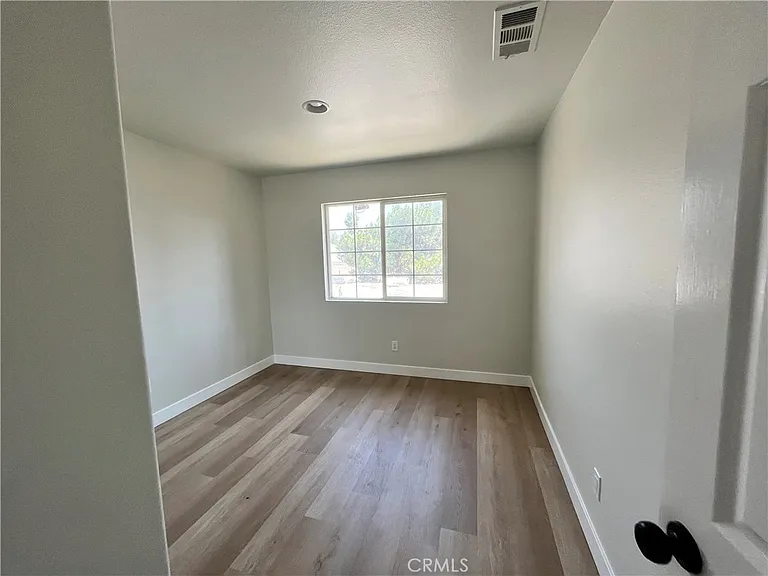 1004 S Riverside Ave #D-3 — Photo 6