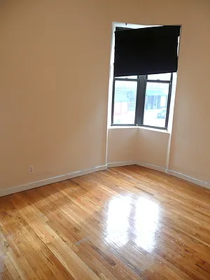 Rented by Sheila M Apfel, LREB | media 10