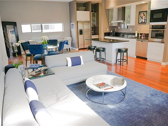 3rd image of 3012 W Barcelona St Unit 3