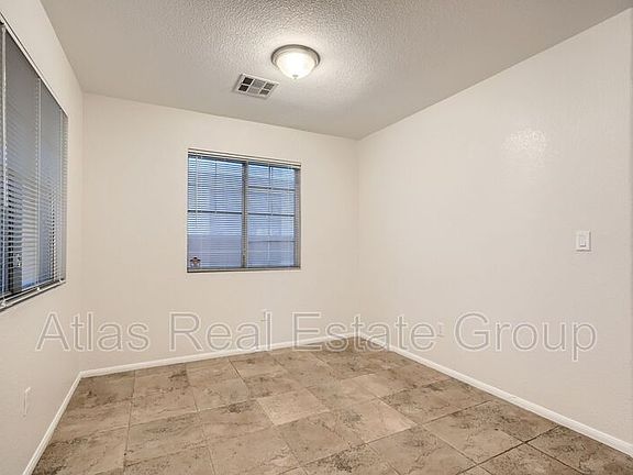 3rd image of 1024 Miradero Ln