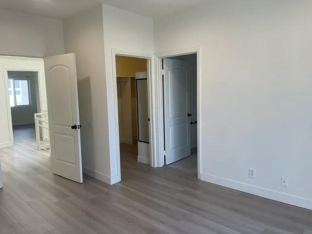 3 bed, 1700 sqft, $5,750 — Photo 2