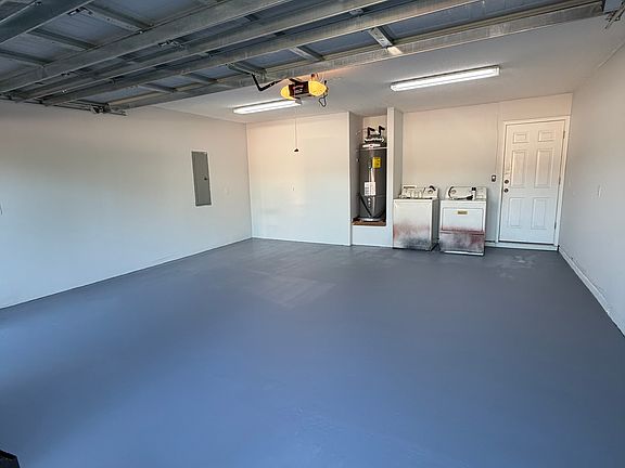 4th image of 430 Live Oak Walk