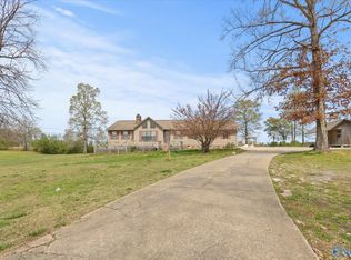1667 Davis Rd, Albertville, AL 35951