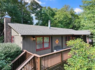127 Foxwood Lane, Blowing Rock, NC 28605
