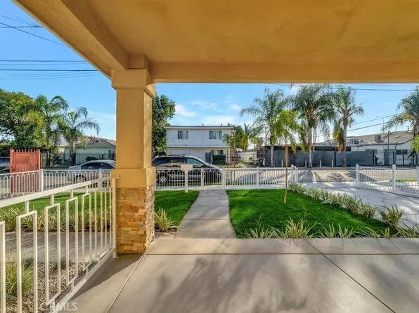 Saint N Mulberry, Compton, CA 90222