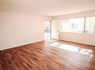 16438 Live Oak St, Hesperia, CA 92345