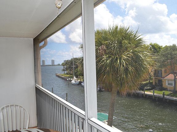 2nd image of 120 Lehane Ter APT 311