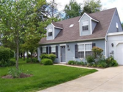 2nd image of 2840 S Tinkers Ln