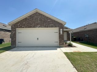 14110 Kempt Dr, Pilot Point, TX 76258