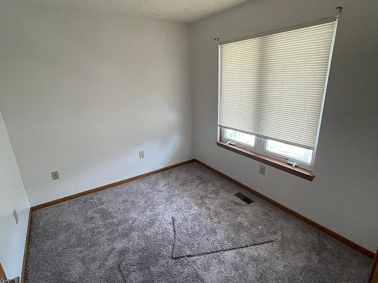 1580 Hanford St — Photo 7