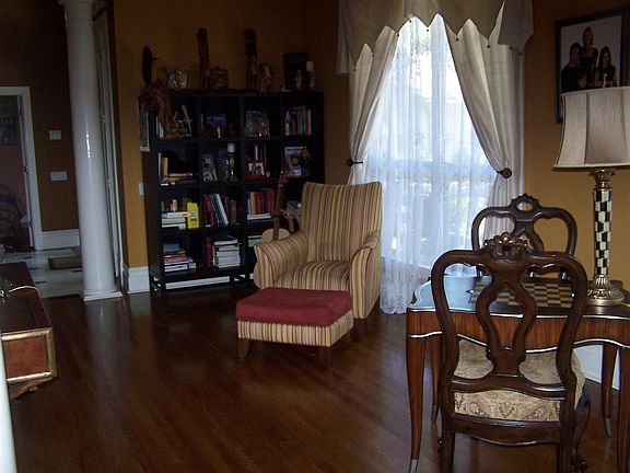 3rd image of 4100 Brittany Ct