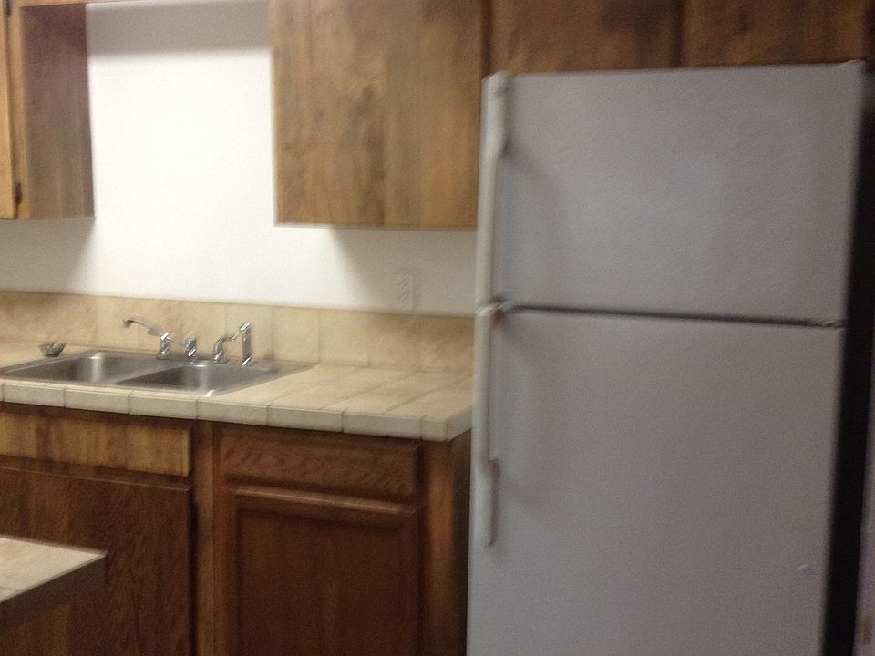 1st image of 3800 NE 41st St APT D