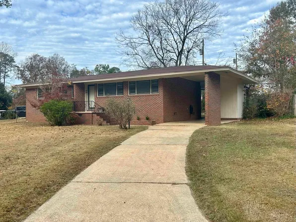 815 Pineview Ln, Sylacauga, AL 35150