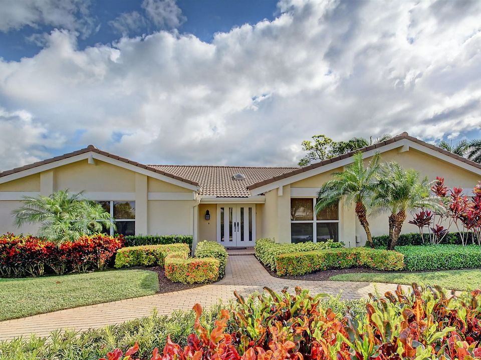 1st image of 657 Lakewoode Cir E