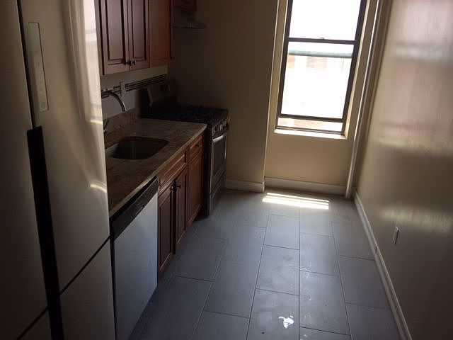 1st image of 4330 44th St