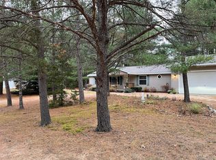 6515 Ridge Dr, Johannesburg, MI 49751