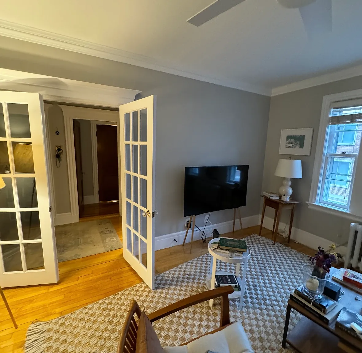 1 bed, 520 sqft, $2,725 — Photo 2