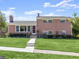 2005 Helmsby Rd, Catonsville, MD 21228